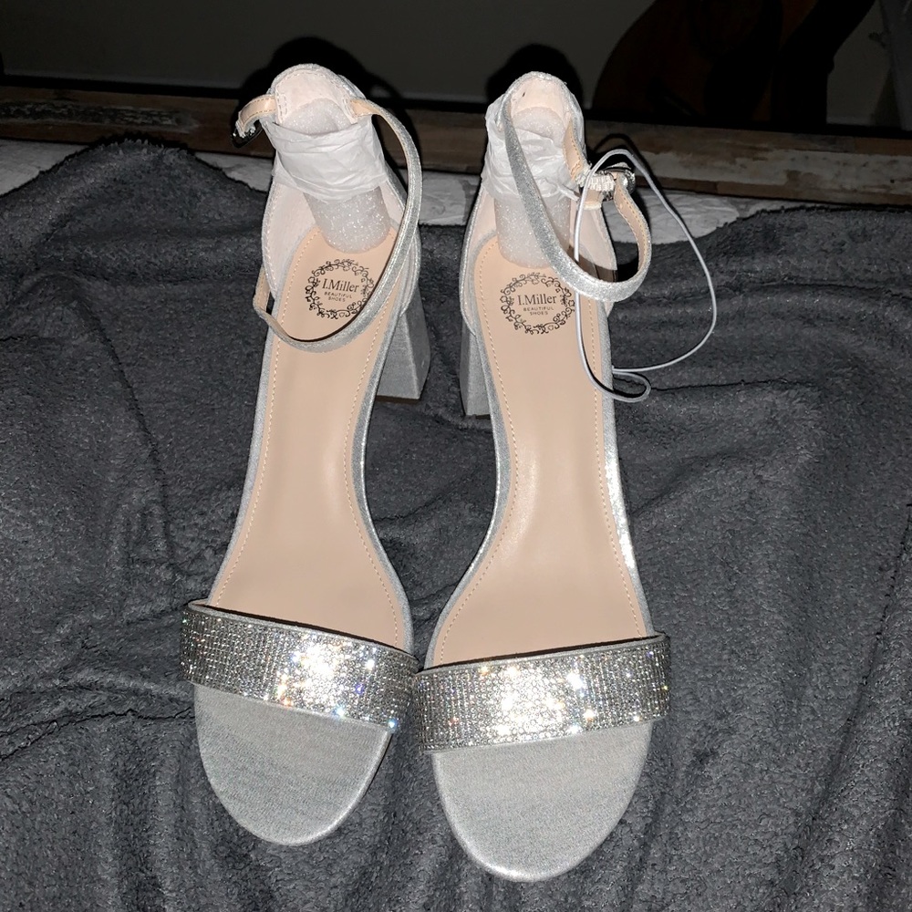 I. Miller (IM EMELY) true silver heels